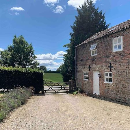 The Old Granary At Red House Farm Villa Ripon Exterior photo